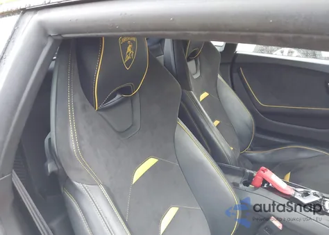 2020 Lamborghini Huracan Evo z USA, uszkodzony, nr VIN ZHWUF4ZF8LLA13591